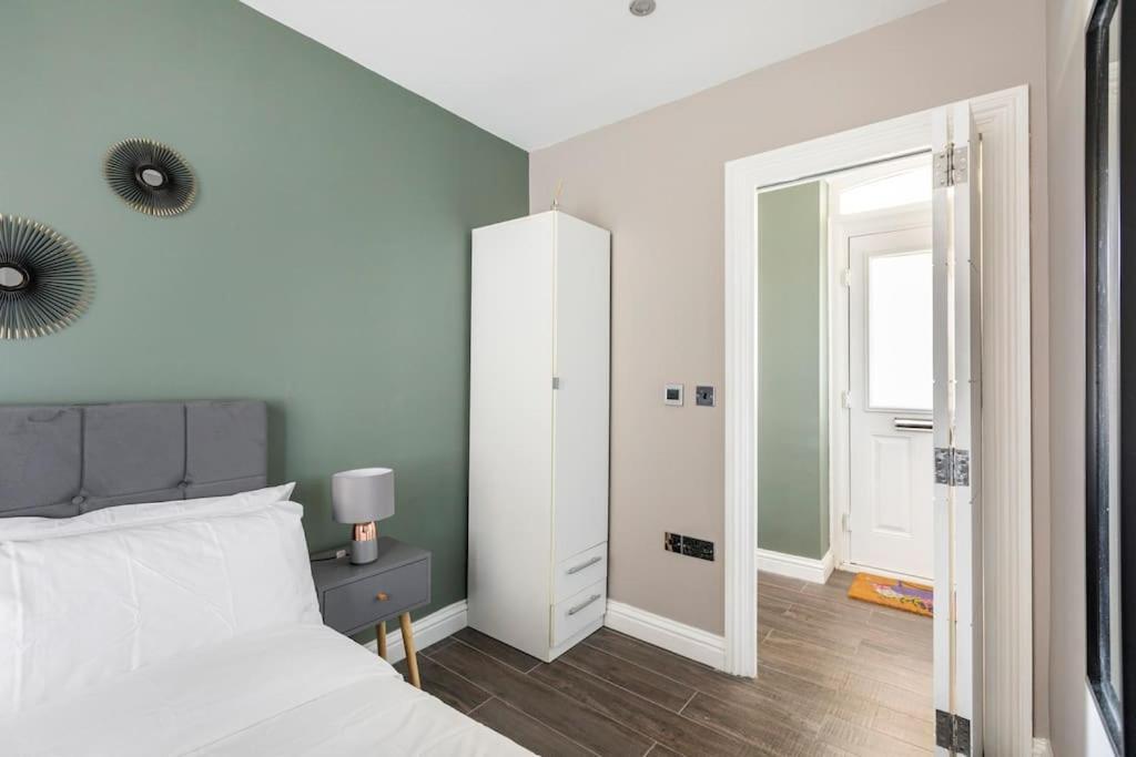 Beautiful Brighton Apartment, 5Min Walk To Beach Exteriör bild